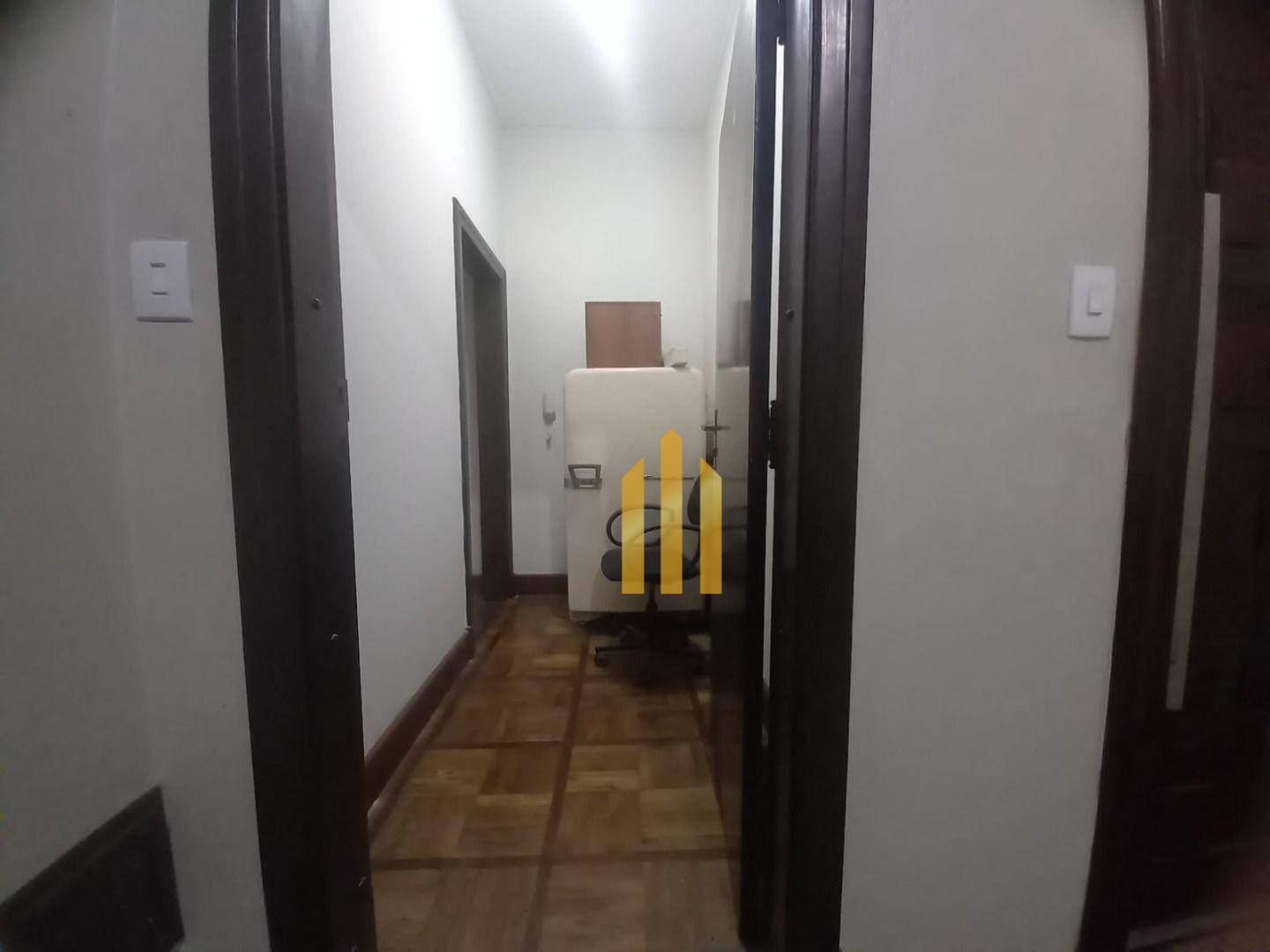 Apartamento à venda com 3 quartos, 110m² - Foto 5