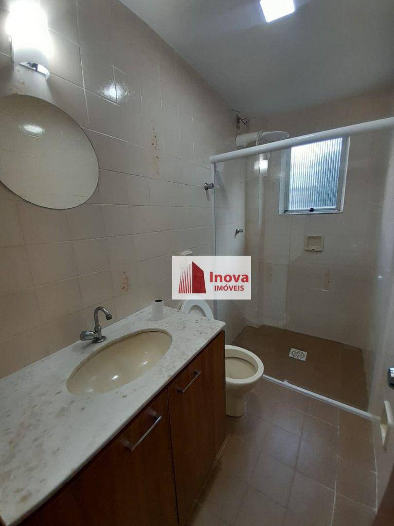 Apartamento para alugar com 3 quartos, 95m² - Foto 13