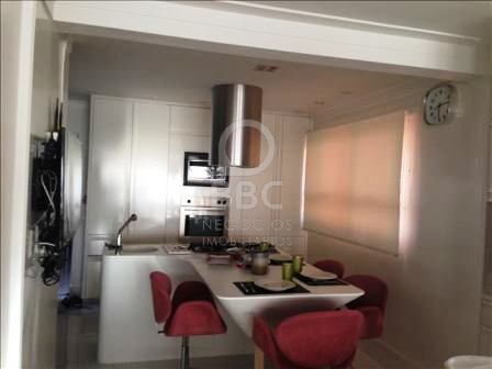 Apartamento à venda com 4 quartos, 262m² - Foto 6