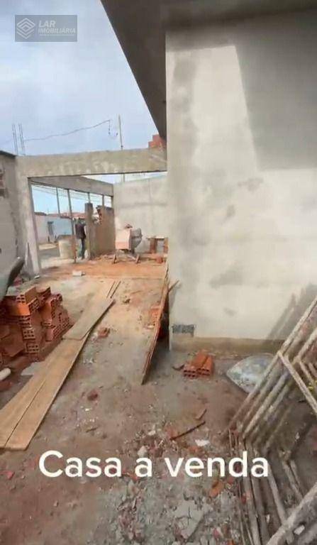 Casa, 3 quartos, 80 m² - Foto 1