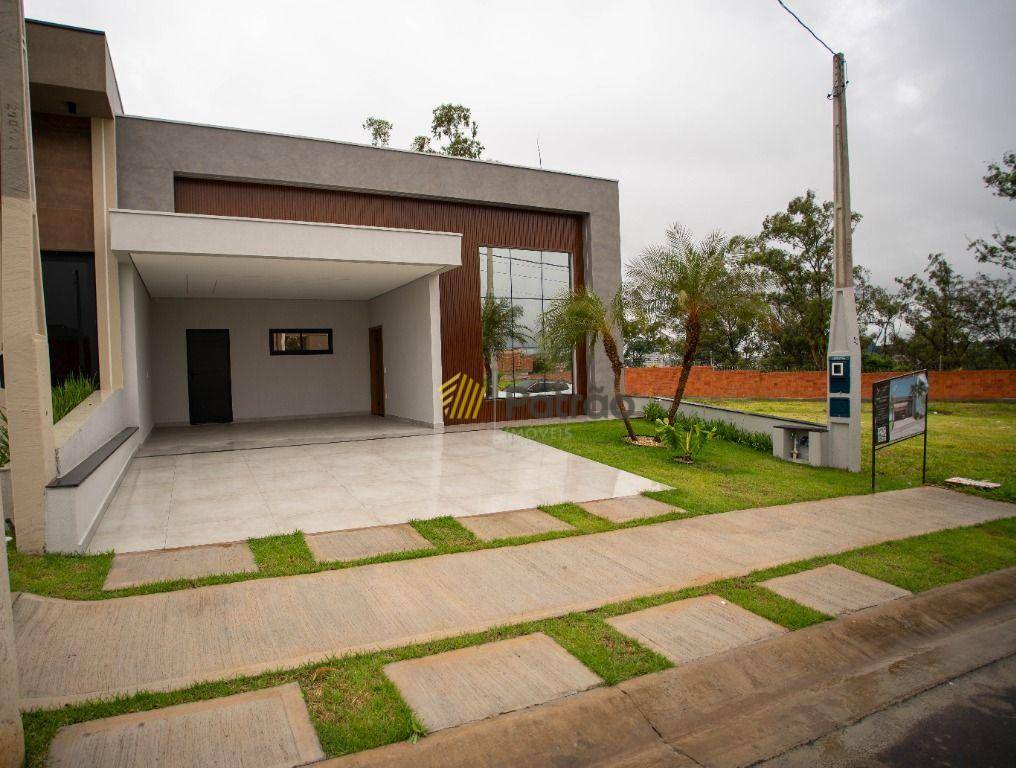 Casa de Condomínio à venda com 3 quartos, 208m² - Foto 3