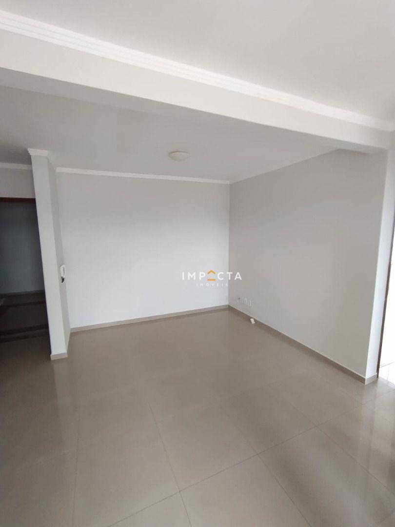 Apartamento à venda com 2 quartos, 65m² - Foto 10