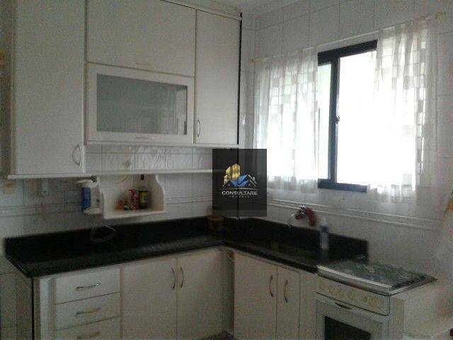 Apartamento para alugar com 3 quartos, 140m² - Foto 18