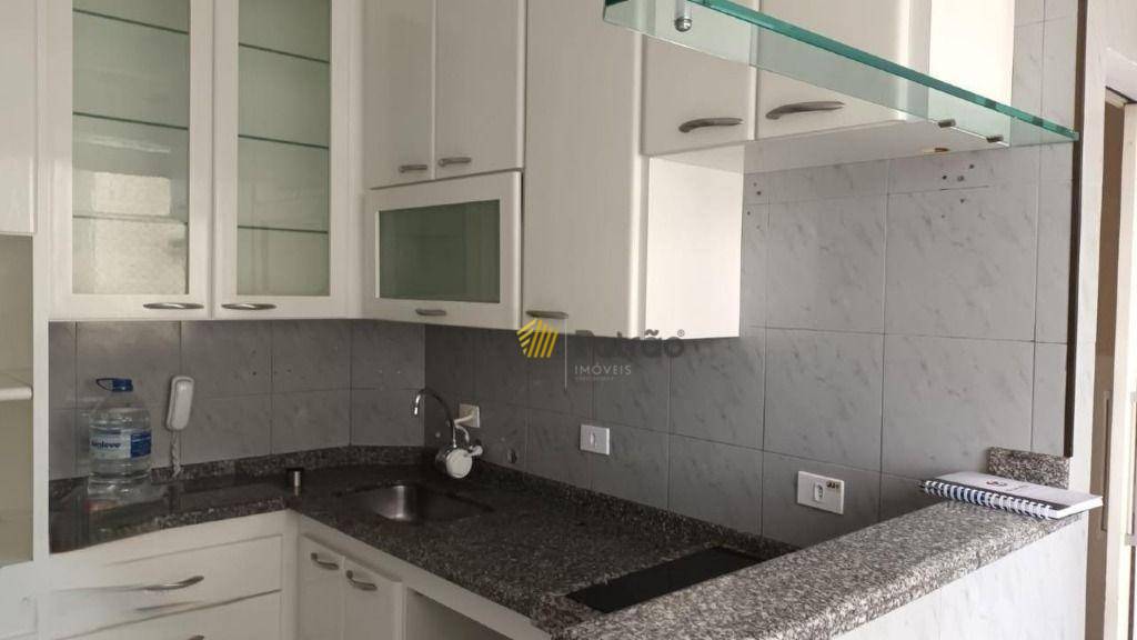 Apartamento para alugar com 2 quartos, 100m² - Foto 11