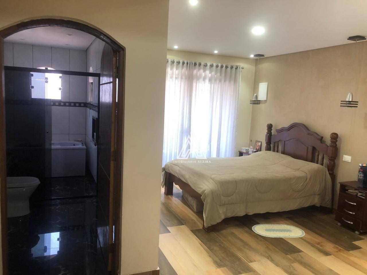 Sobrado à venda com 2 quartos, 253m² - Foto 18