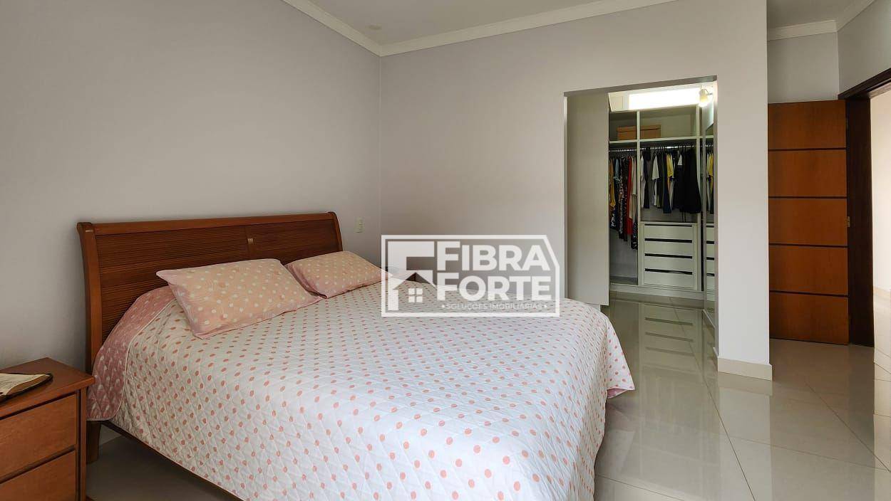 Casa de Condomínio à venda com 3 quartos, 231m² - Foto 14