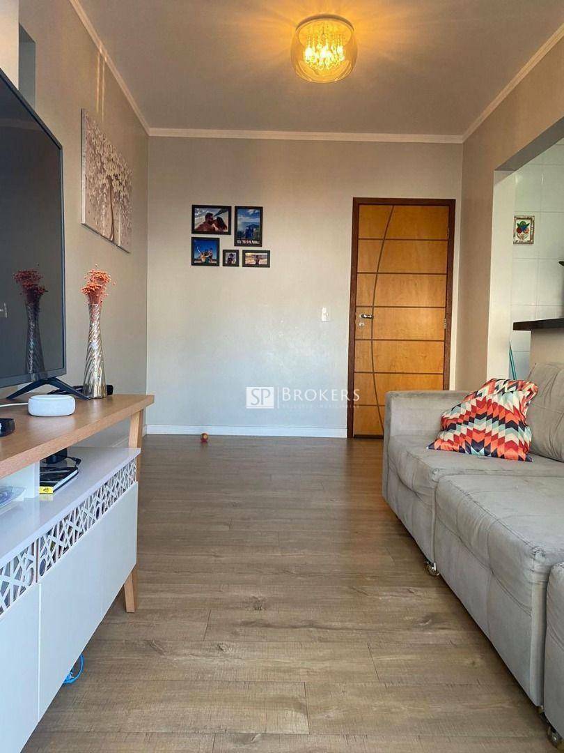 Apartamento à venda com 3 quartos, 63m² - Foto 3