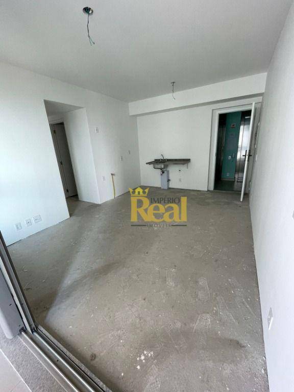 Apartamento à venda com 2 quartos, 62m² - Foto 15