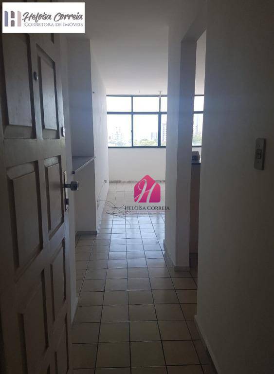 Apartamento à venda com 3 quartos, 97m² - Foto 1