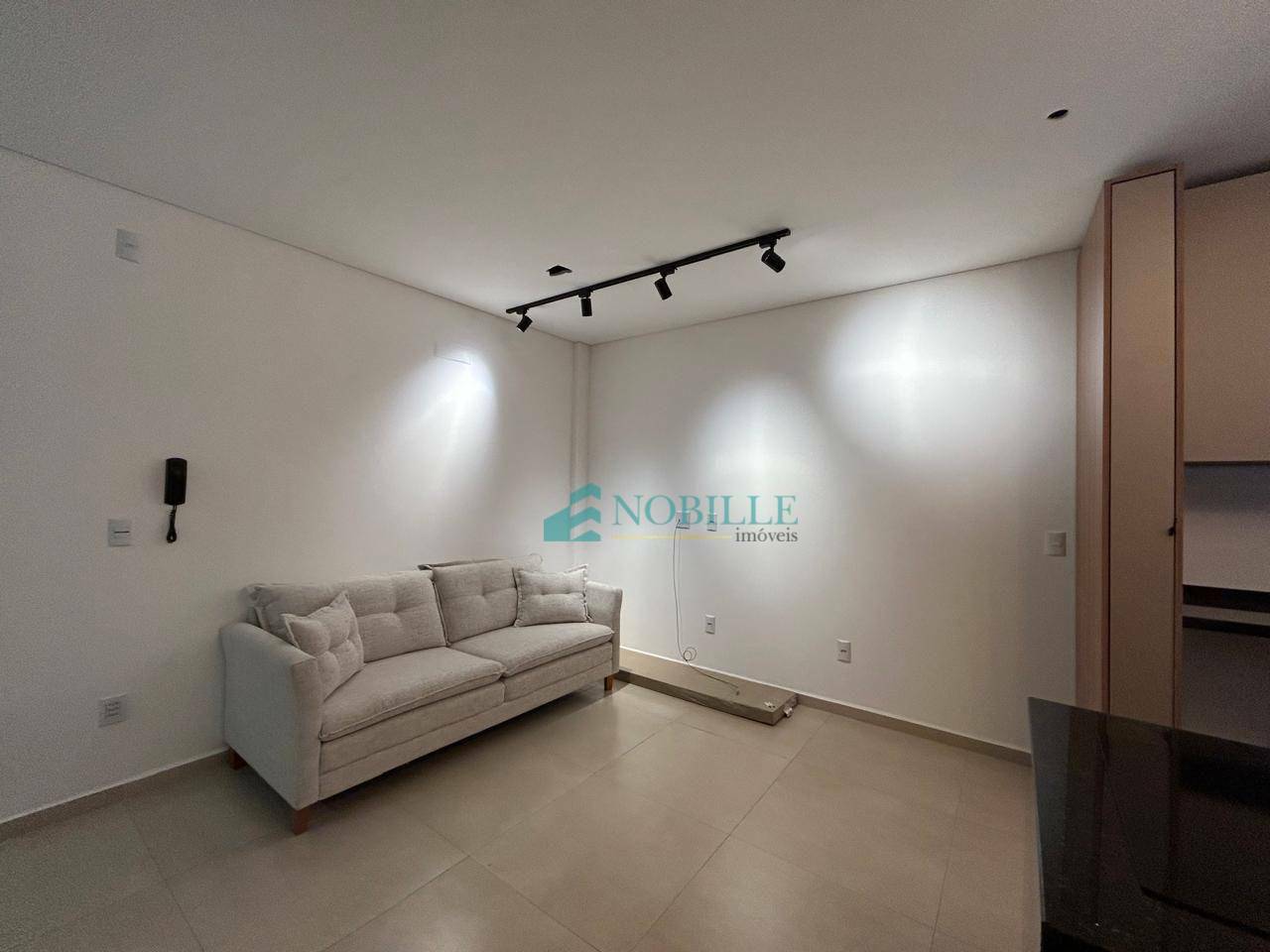 Apartamento para alugar com 2 quartos, 69m² - Foto 29