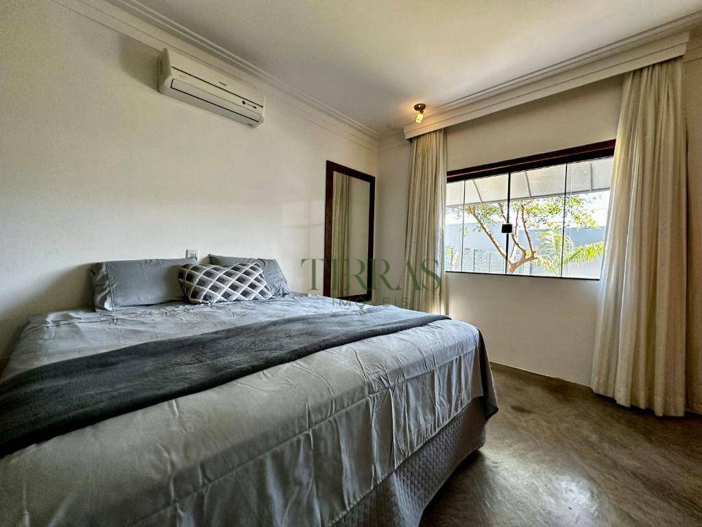 Casa de Condomínio à venda com 2 quartos, 150m² - Foto 2