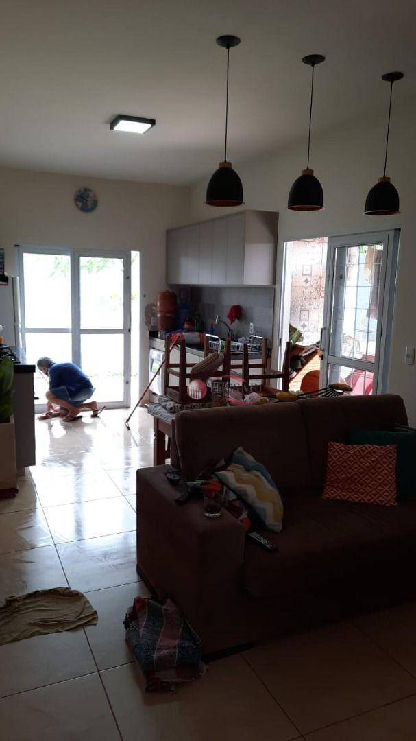 Chácara à venda com 2 quartos, 110m² - Foto 2