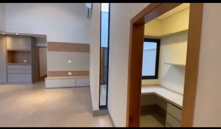 Casa à venda com 3 quartos, 200m² - Foto 12