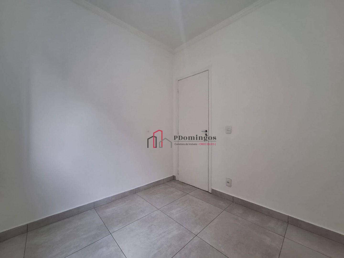 Casa de Condomínio para alugar com 3 quartos, 100m² - Foto 9