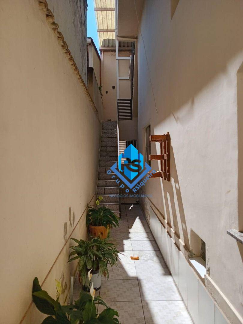 Sobrado para alugar com 3 quartos, 235m² - Foto 33