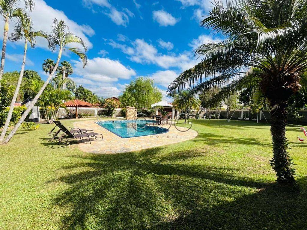 Casa de Condomínio à venda com 3 quartos, 323m² - Foto 1