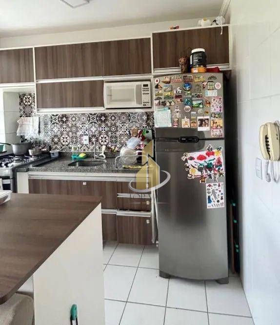 Apartamento à venda com 2 quartos, 49m² - Foto 3