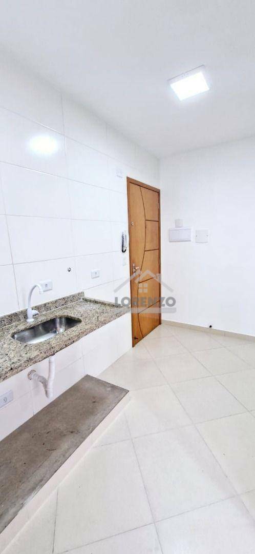 Apartamento à venda com 2 quartos, 40m² - Foto 11