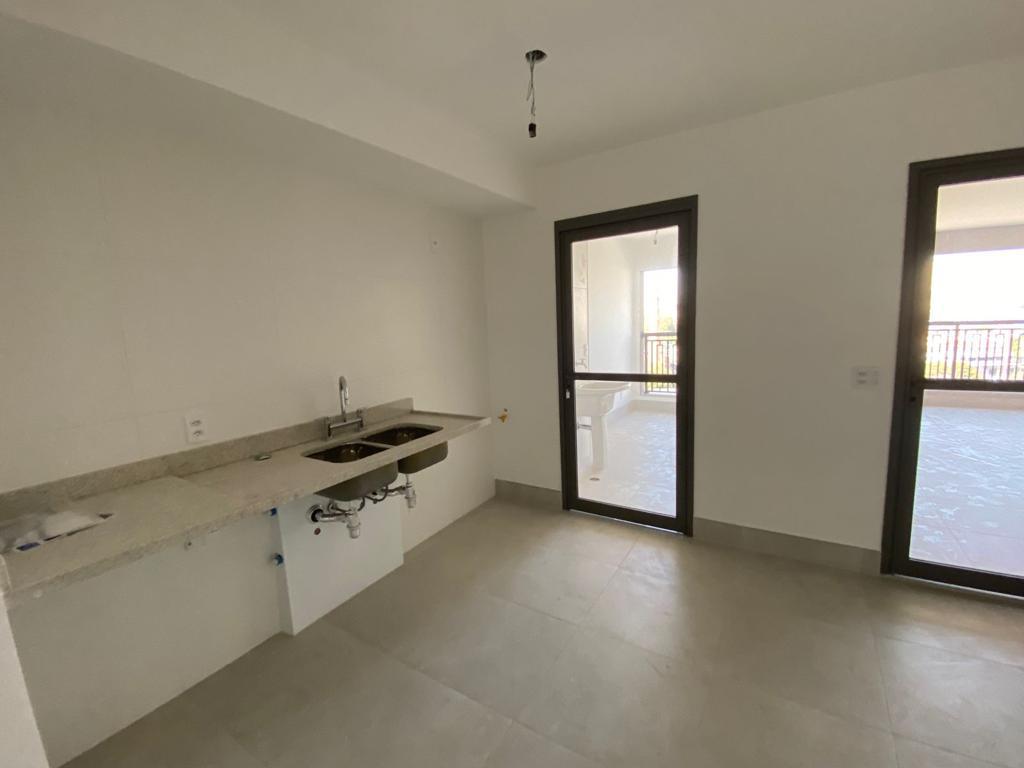 Apartamento à venda com 3 quartos, 147m² - Foto 14