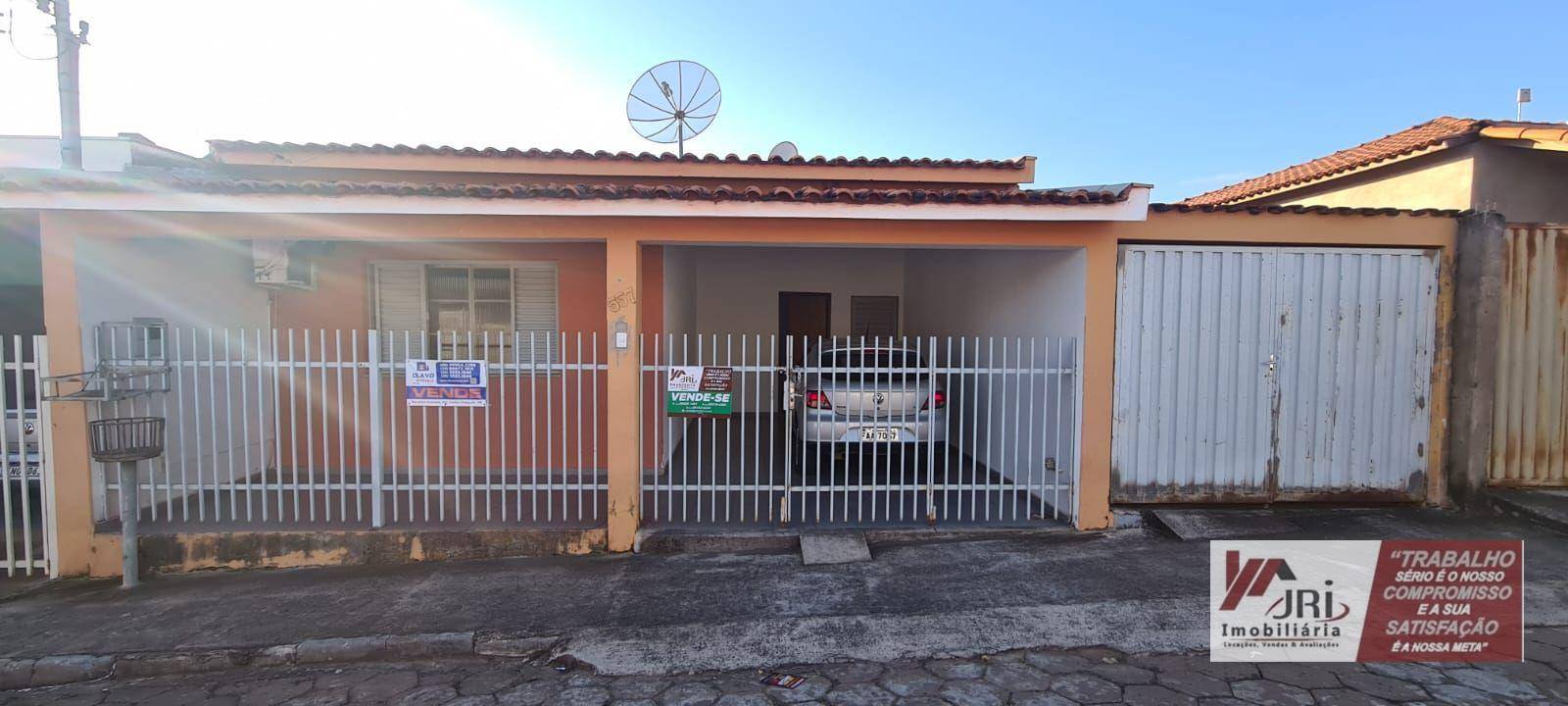 Casa à venda com 3 quartos - Foto 1