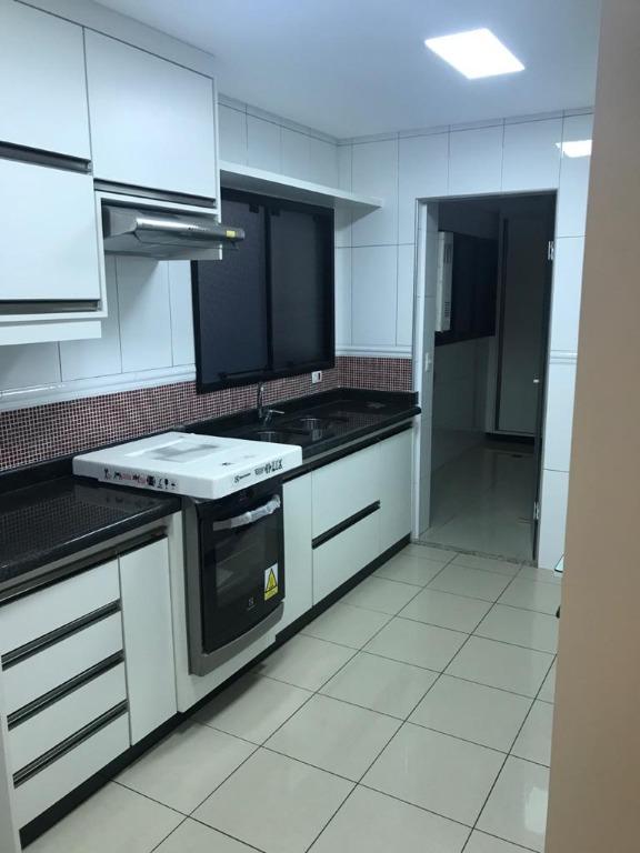 Apartamento à venda com 3 quartos, 93m² - Foto 1