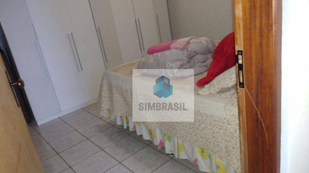 Casa à venda com 3 quartos, 200m² - Foto 8