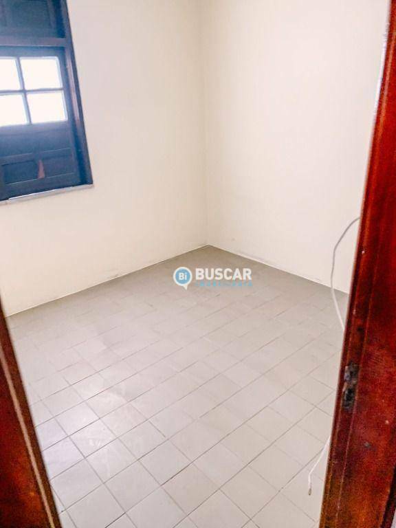 Sobrado à venda com 8 quartos, 400m² - Foto 6