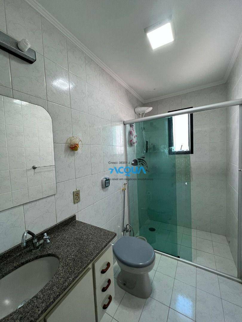 Apartamento à venda com 2 quartos, 110m² - Foto 7