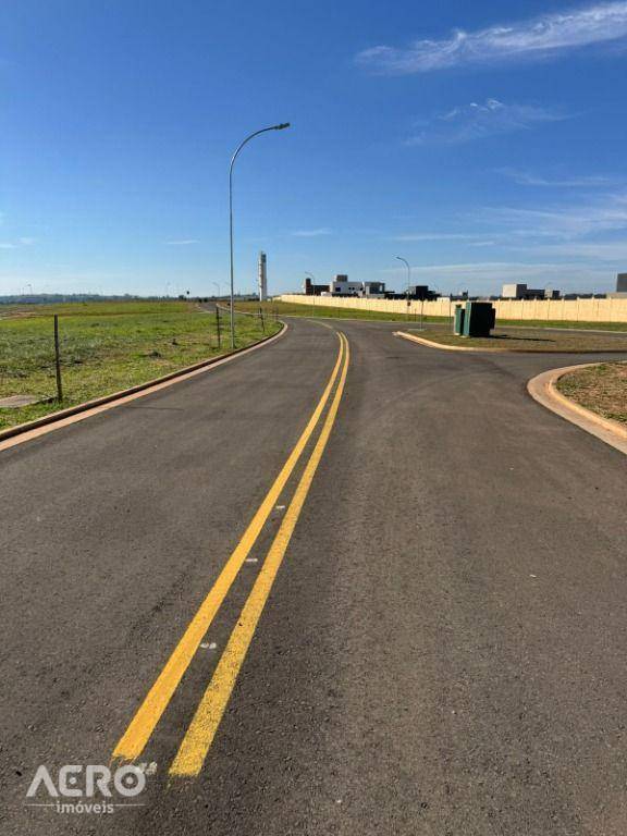 Loteamento e Condomínio, 300 m² - Foto 2