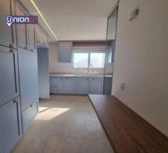 Apartamento à venda com 3 quartos, 230m² - Foto 6