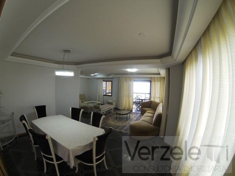 Apartamento à venda com 4 quartos, 280m² - Foto 6