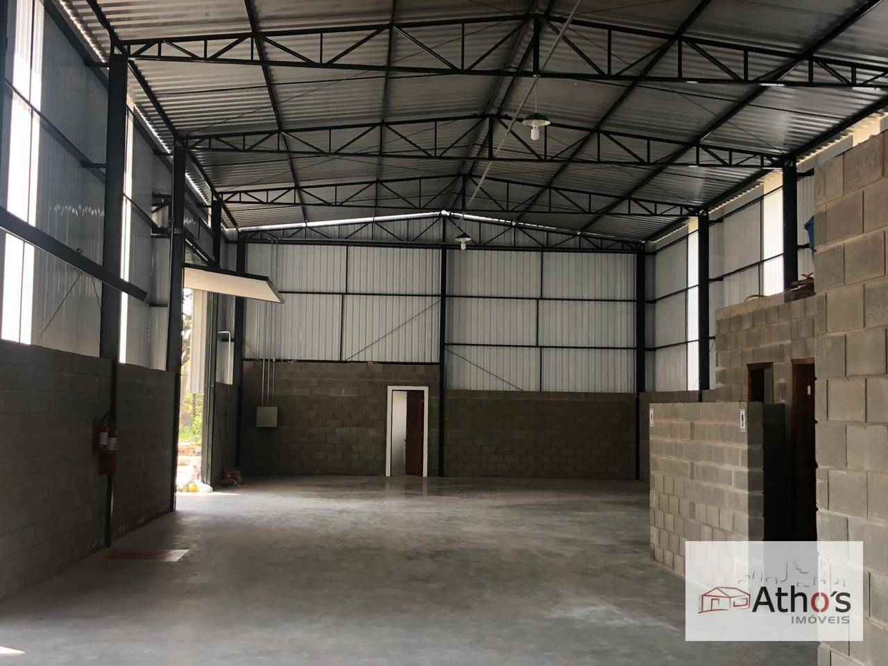 Depósito-Galpão-Armazém para alugar, 400m² - Foto 4