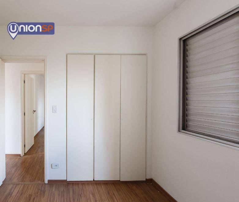 Apartamento à venda com 2 quartos, 60m² - Foto 7