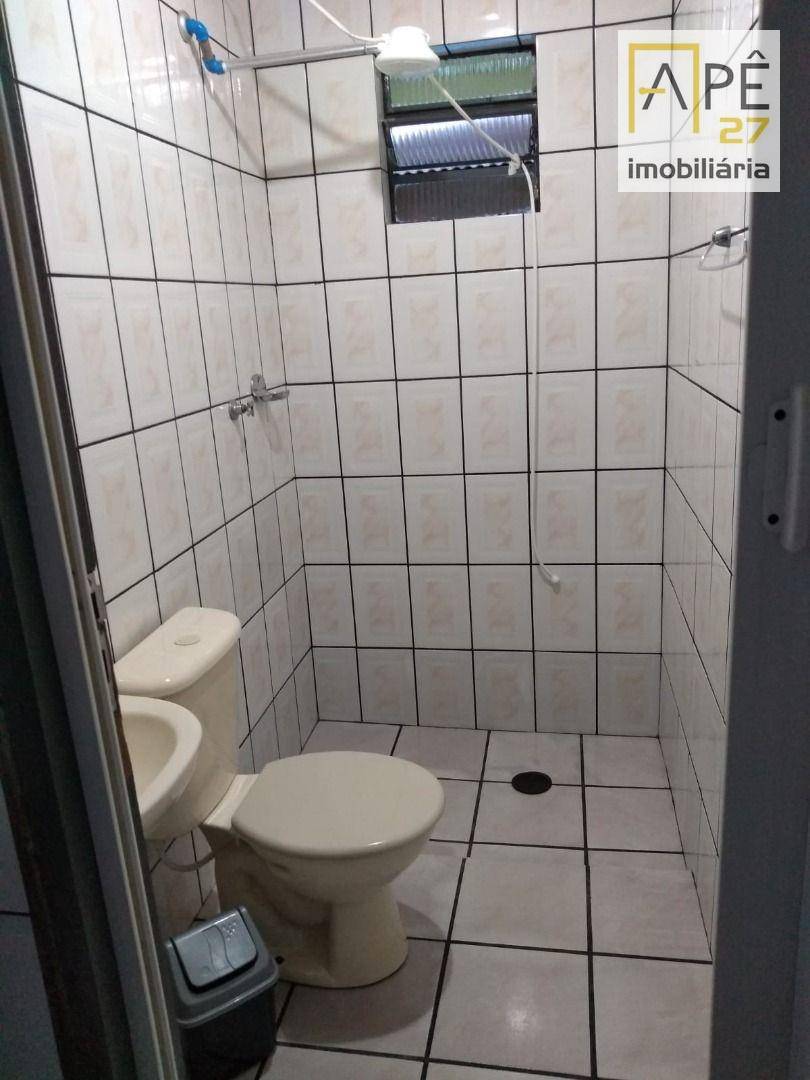 Casa à venda e aluguel com 2 quartos, 100m² - Foto 8