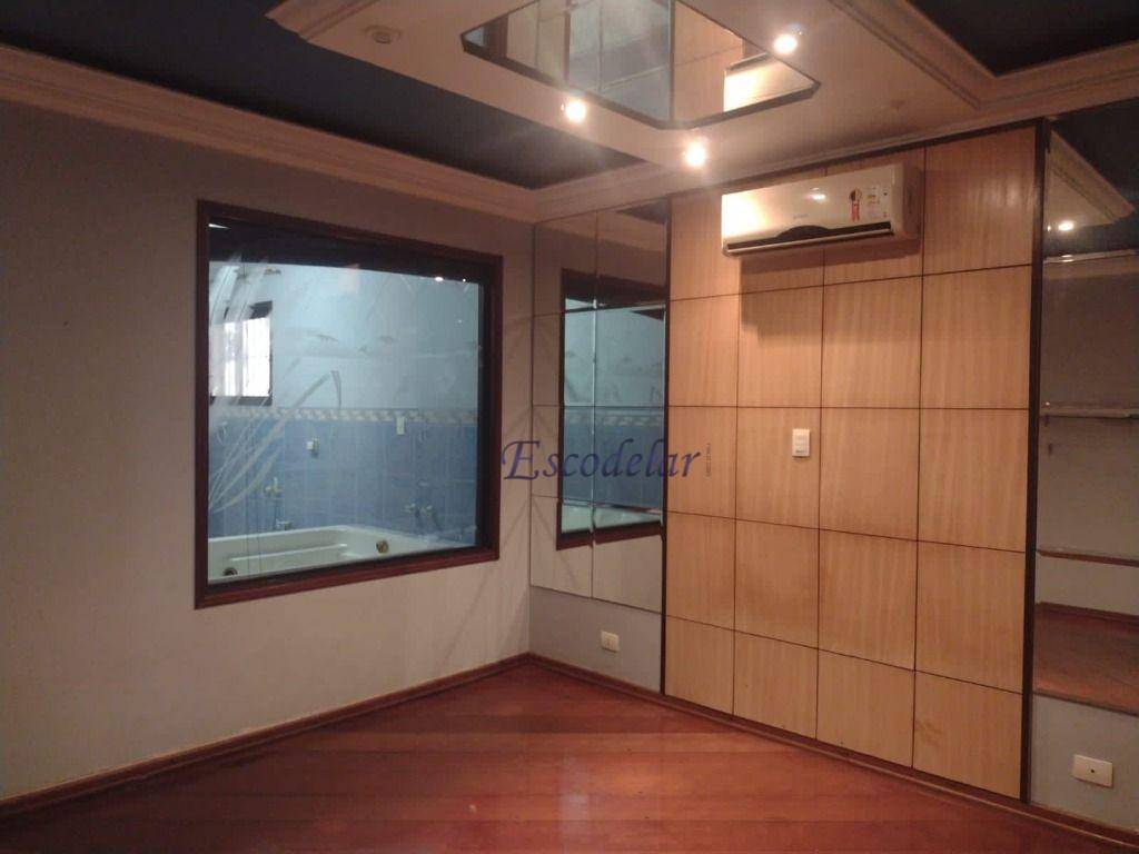 Sobrado à venda e aluguel com 3 quartos, 200m² - Foto 11