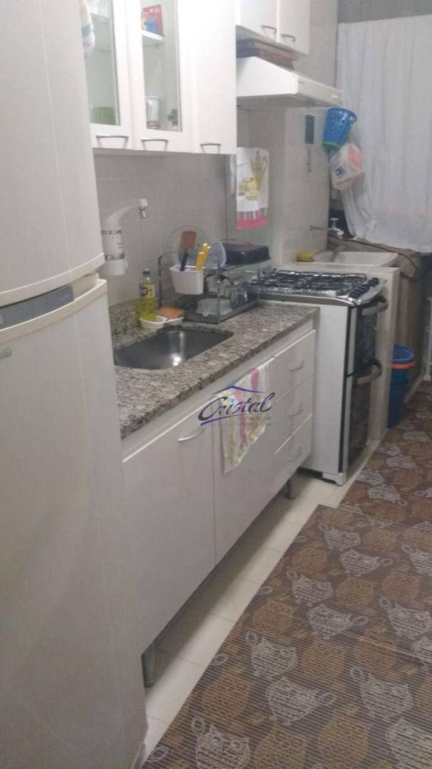 Apartamento à venda com 2 quartos, 60m² - Foto 3