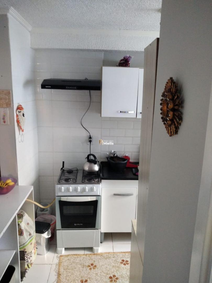 Apartamento à venda com 2 quartos, 55m² - Foto 2