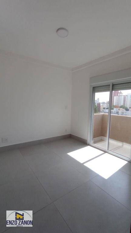 Apartamento para alugar com 2 quartos, 64m² - Foto 8