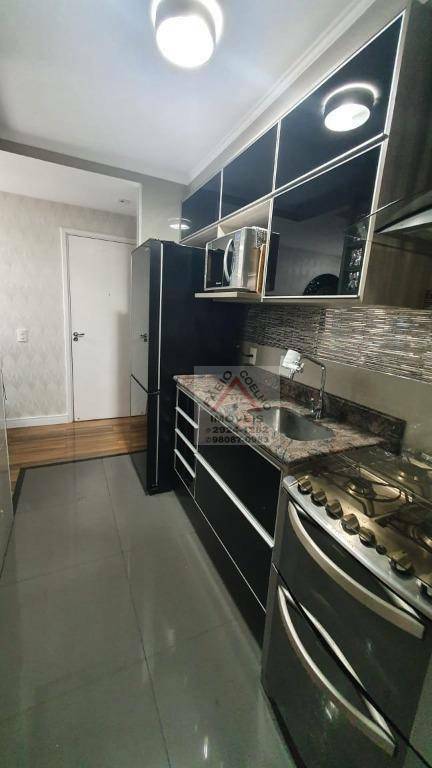 Apartamento à venda com 2 quartos, 50m² - Foto 17