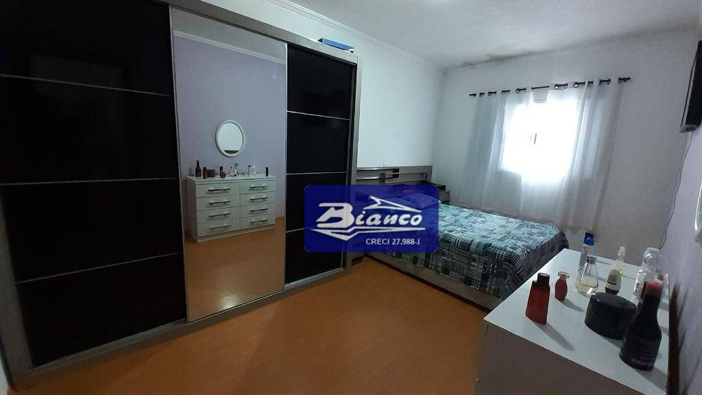 Sobrado à venda com 4 quartos, 120m² - Foto 21