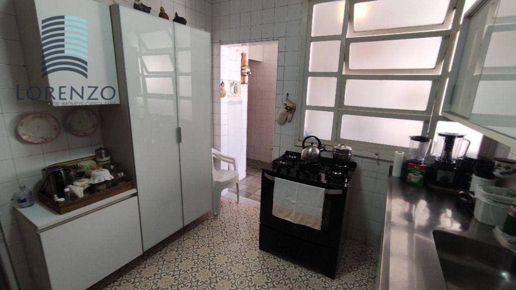 Apartamento à venda com 3 quartos, 145m² - Foto 24