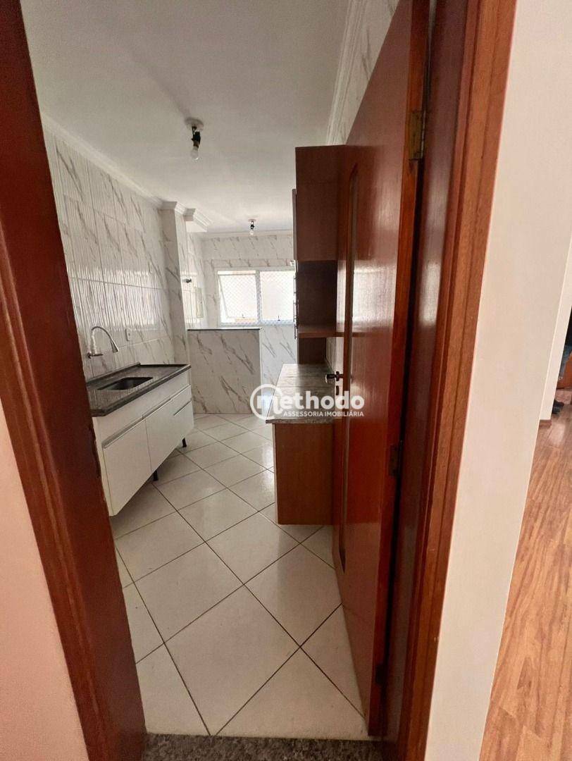 Apartamento para alugar com 3 quartos, 82m² - Foto 6