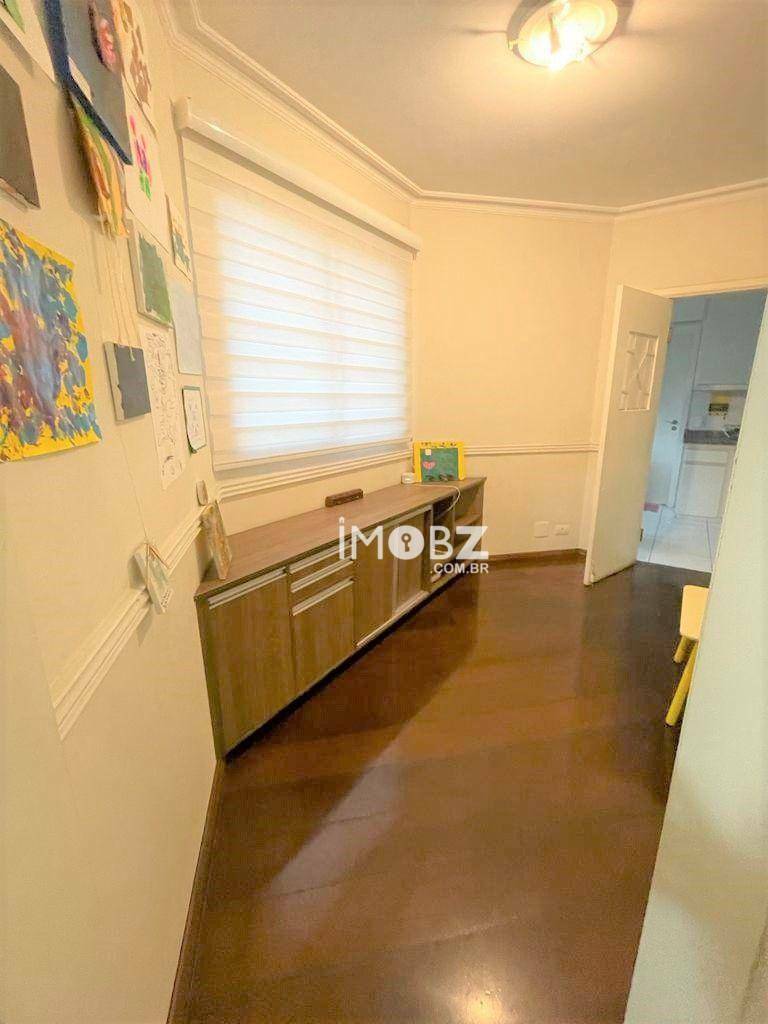 Apartamento à venda com 3 quartos, 232m² - Foto 35