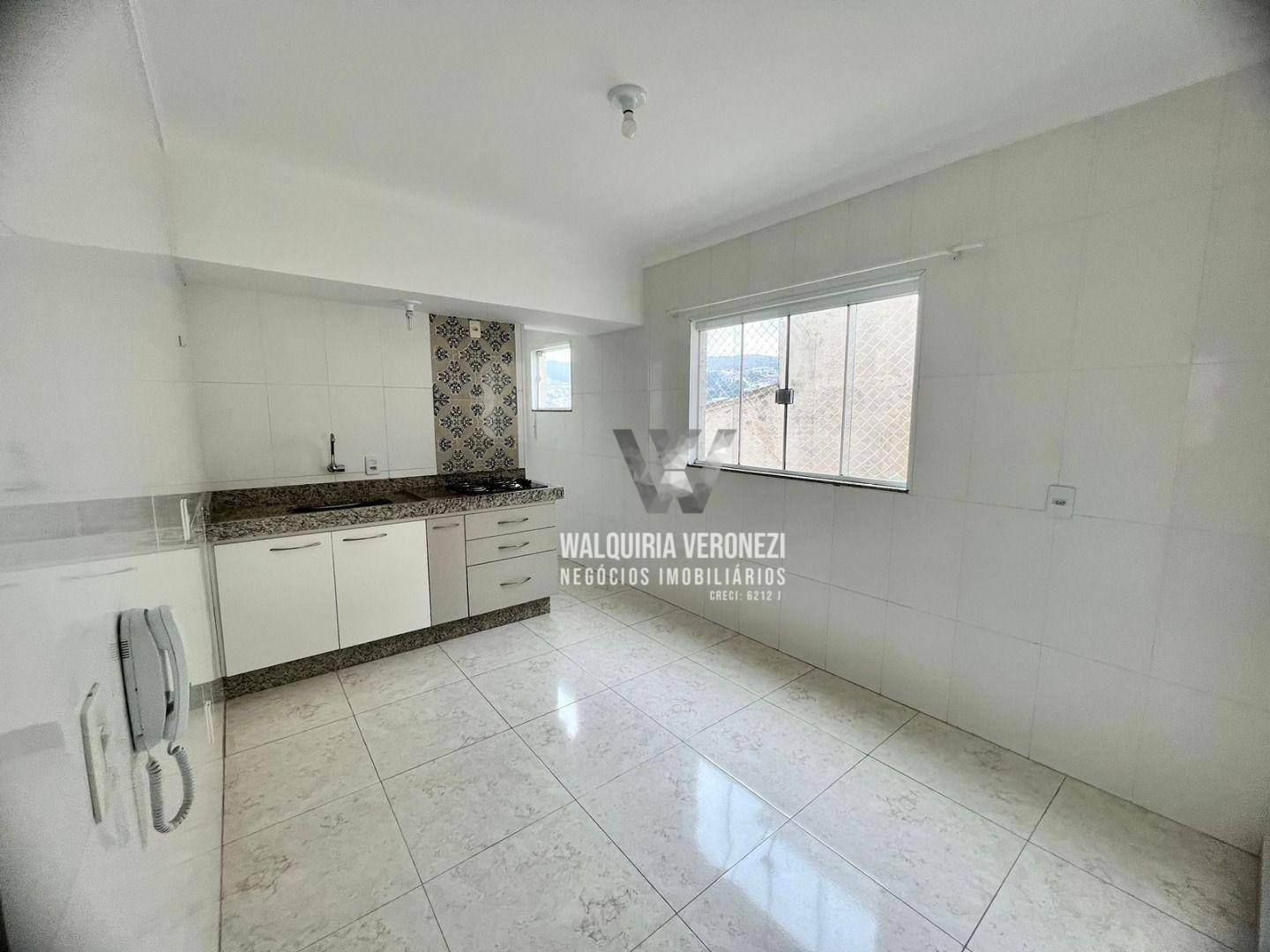 Apartamento à venda com 2 quartos, 70m² - Foto 5