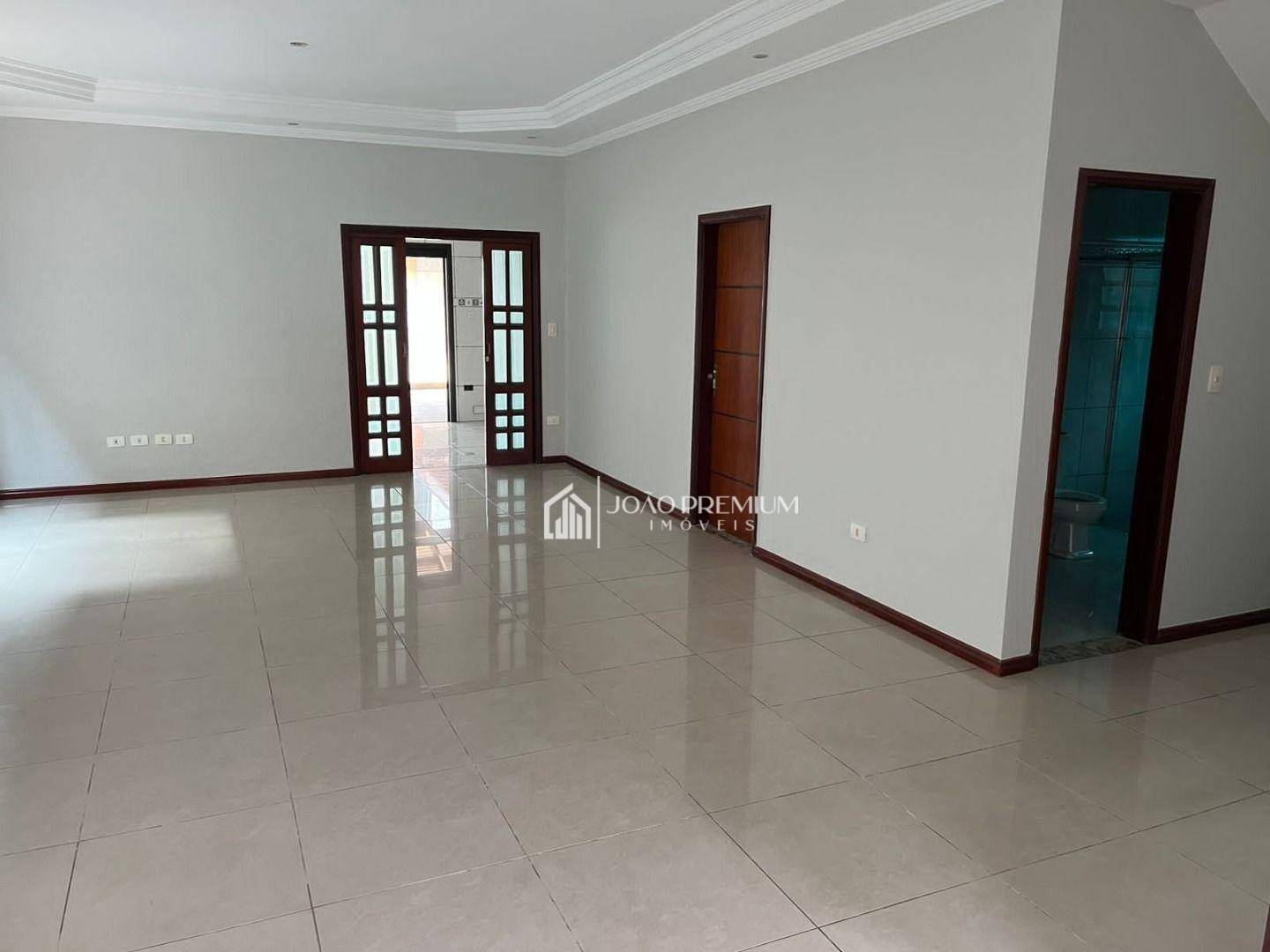 Sobrado à venda com 4 quartos, 320m² - Foto 13