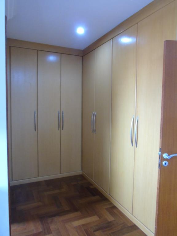 Sobrado à venda com 3 quartos, 480m² - Foto 63