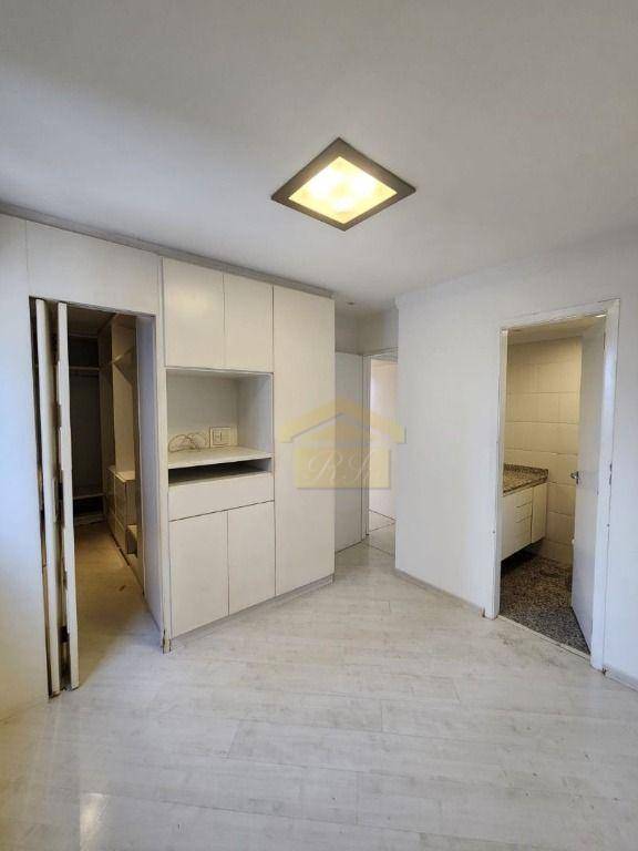 Apartamento à venda com 2 quartos, 84m² - Foto 11