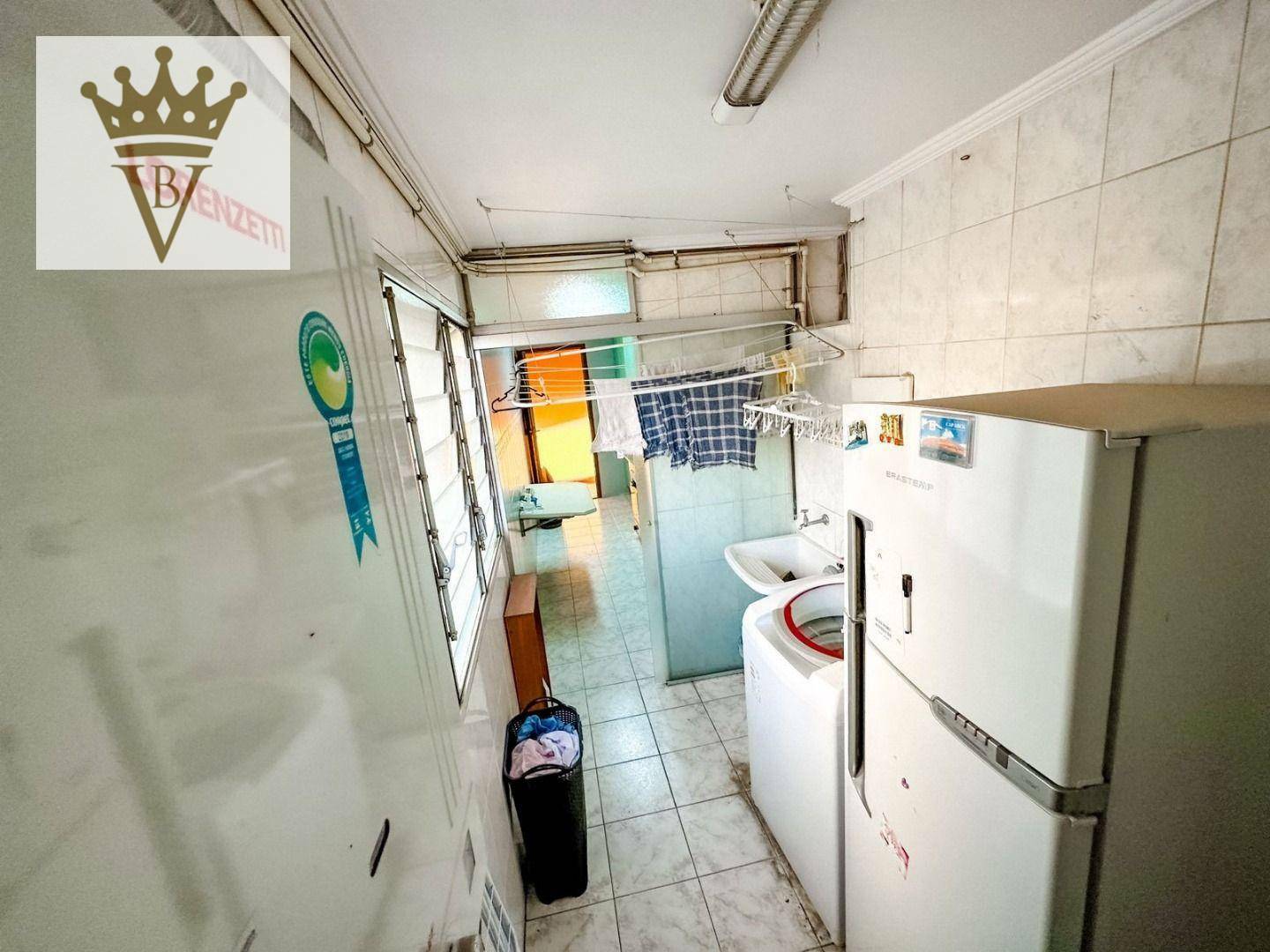 Apartamento à venda com 3 quartos, 80m² - Foto 4