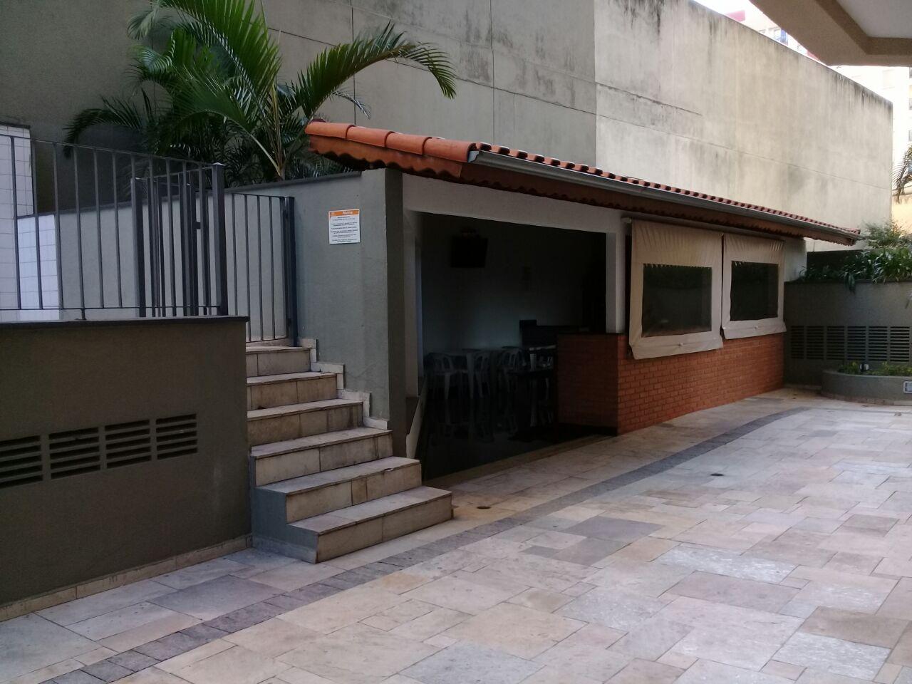 Apartamento para alugar com 2 quartos, 74m² - Foto 12