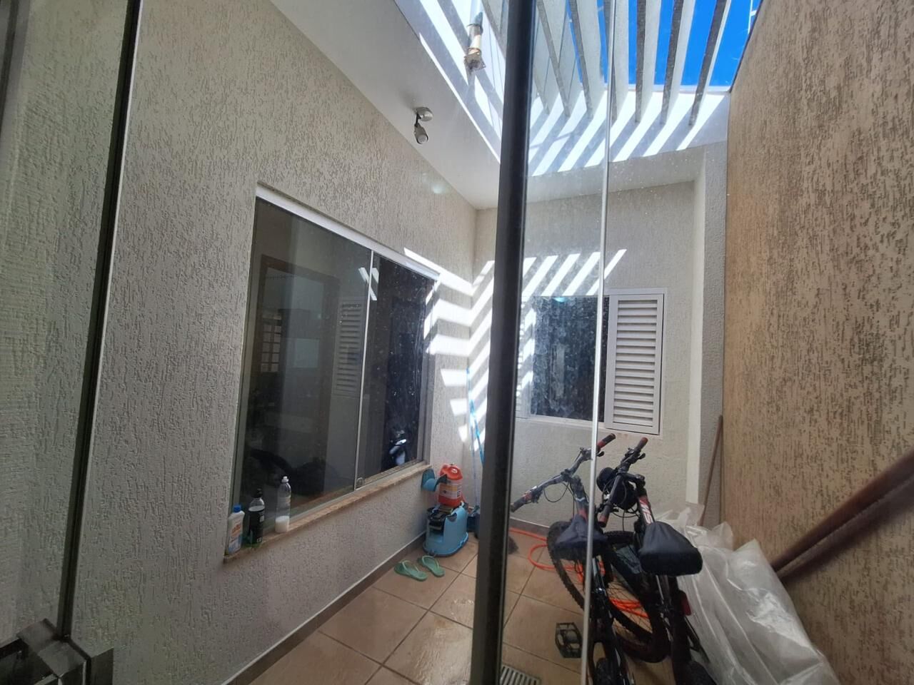 Casa à venda com 3 quartos, 126m² - Foto 13